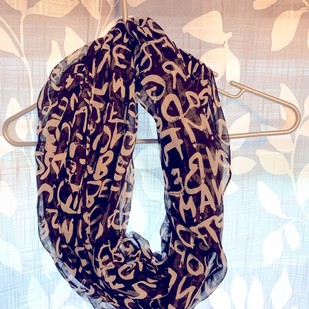 Scarf